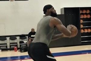 训练上脚最新款LeBron 23？老詹新一代签名鞋颜值如何？