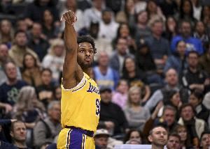 文森特：心脏病让布朗尼对篮球更加珍视 这将磨练出强大的决心