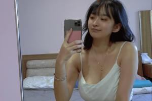 美女球迷评价杨瀚森：有三分中距离还有小背运小策应 天呐